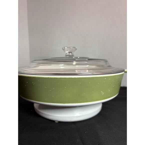 Vintage Corning Ware F-77-B 10‎ INCH Avocado Green Casserole Dish with Lid USA - Picture 4 of 7